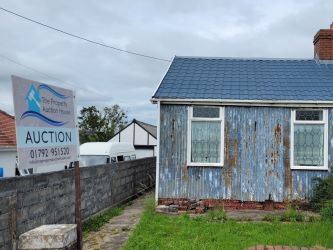 Heol Llanelli, Pontyates, Llanelli, Dyfed, SA15 5UH