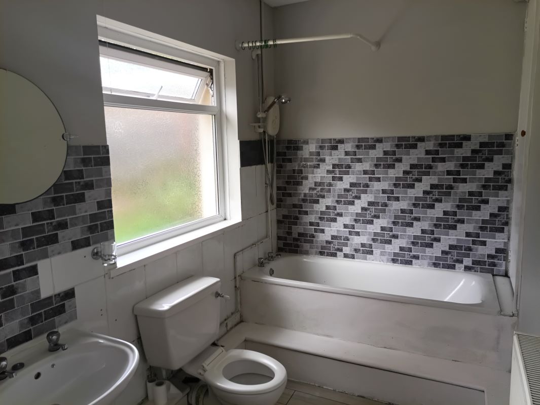 Brunant Road, Gorseinon, Swansea, West Glamorgan, SA4 4FL