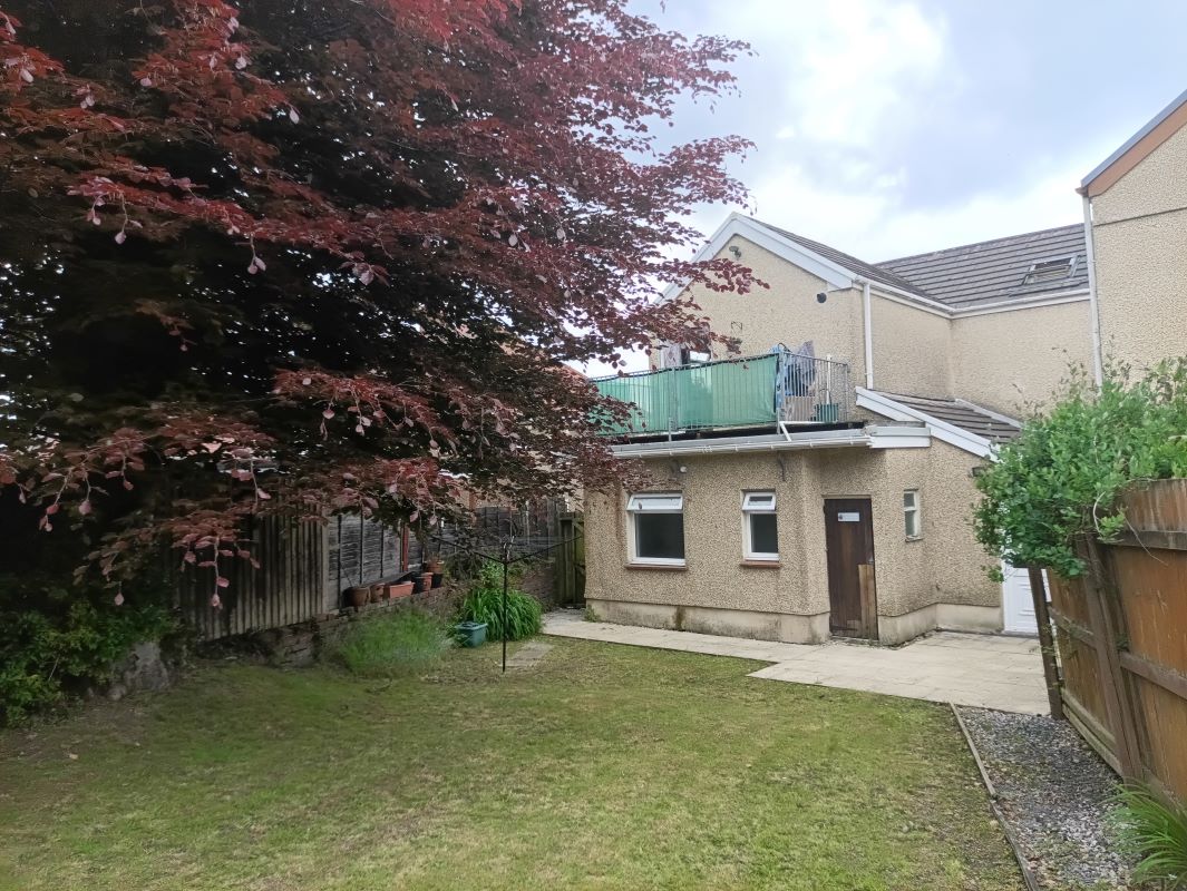 Brunant Road, Gorseinon, Swansea, West Glamorgan, SA4 4FL