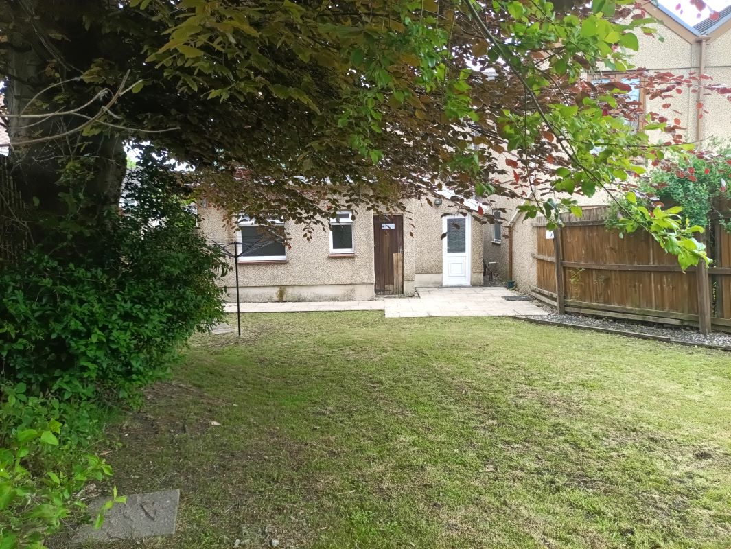 Brunant Road, Gorseinon, Swansea, West Glamorgan, SA4 4FL