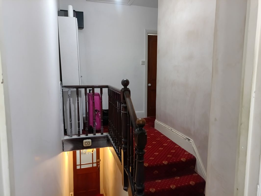 Coleshill Terrace, Llanelli, Dyfed, SA15 3DA