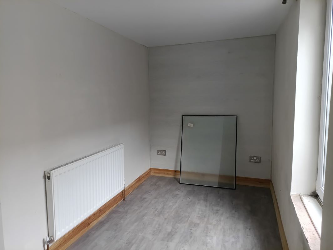 Clyndu Street, Morriston, Swansea, West Glamorgan, SA6 7BB