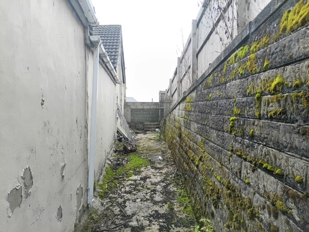 Clyndu Street, Morriston, Swansea, West Glamorgan, SA6 7BB