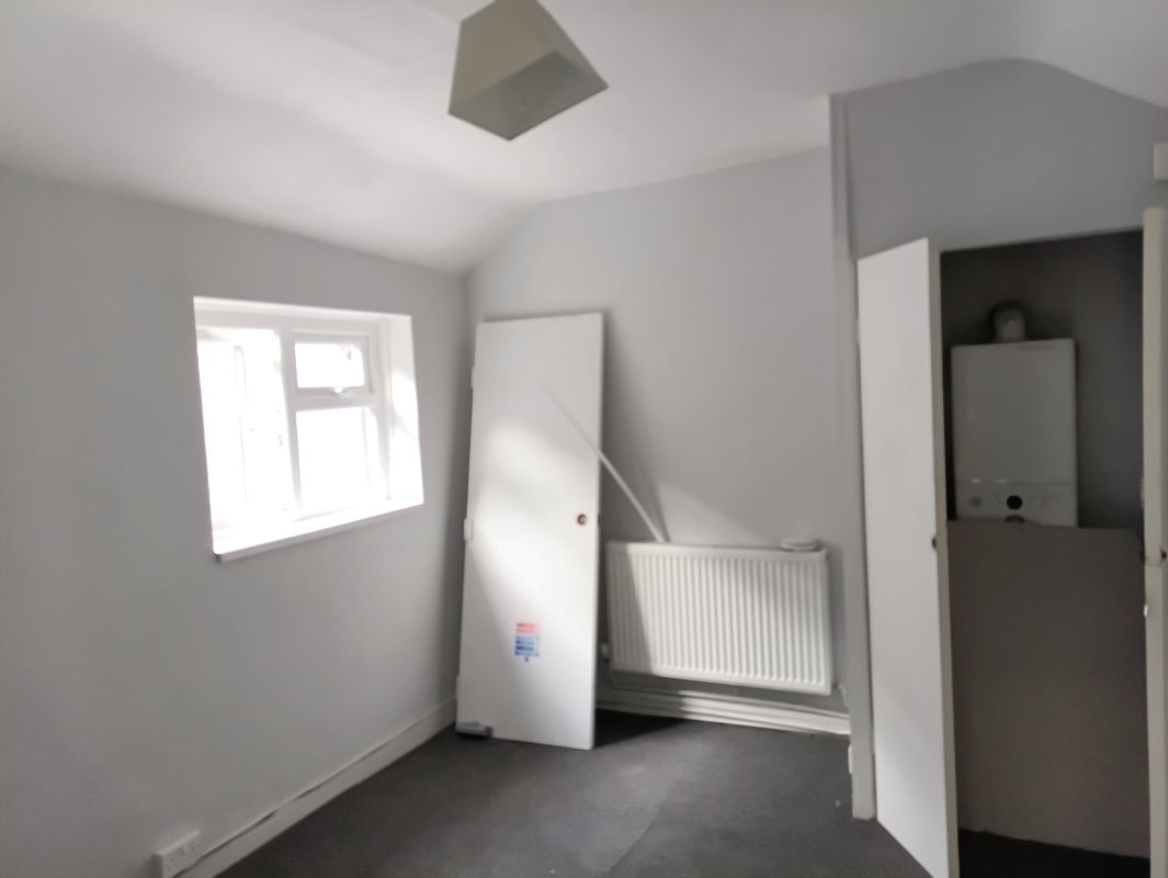 Seaview Terrace, Swansea, West Glamorgan, SA1 6FE