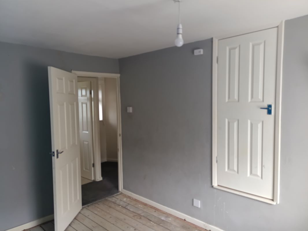 Woodford Road, Blaenymaes, Swansea, West Glamorgan, SA5 5PX