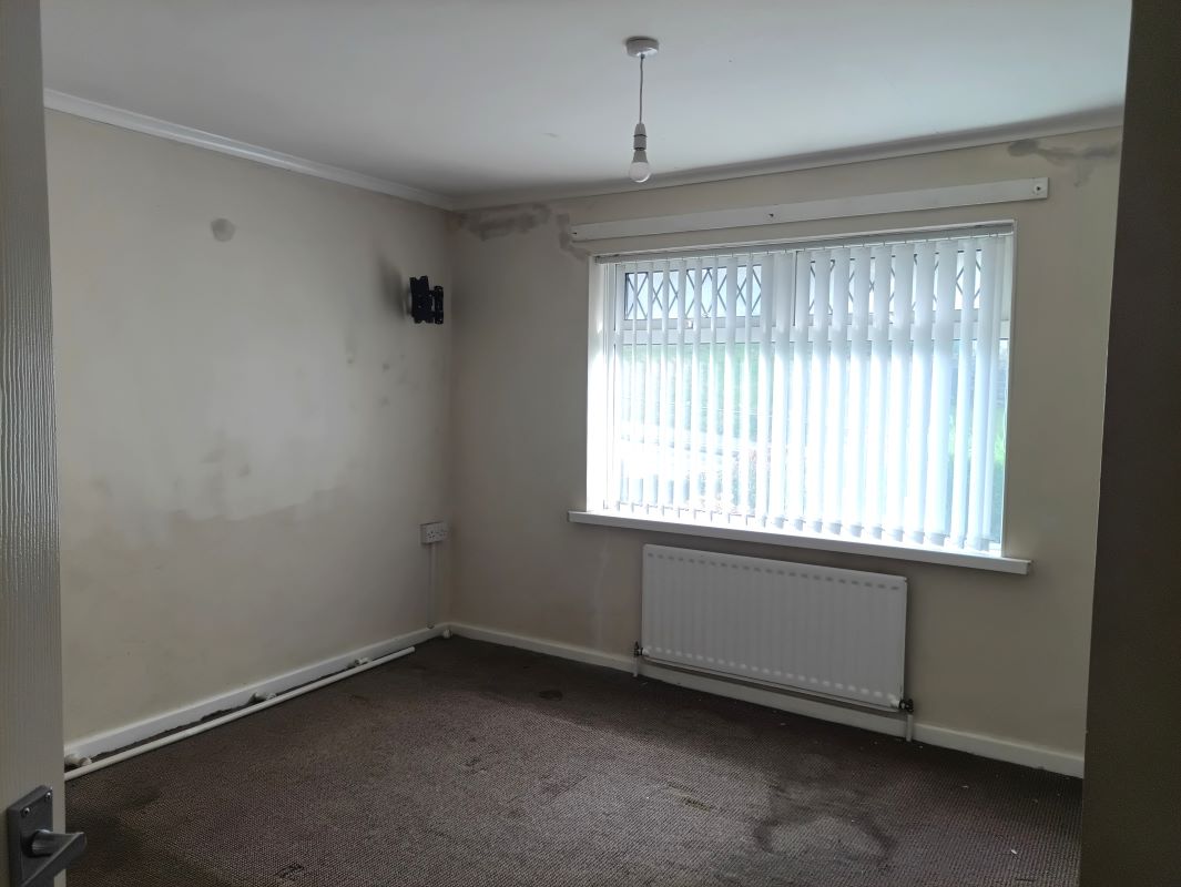 Woodford Road, Blaenymaes, Swansea, West Glamorgan, SA5 5PX