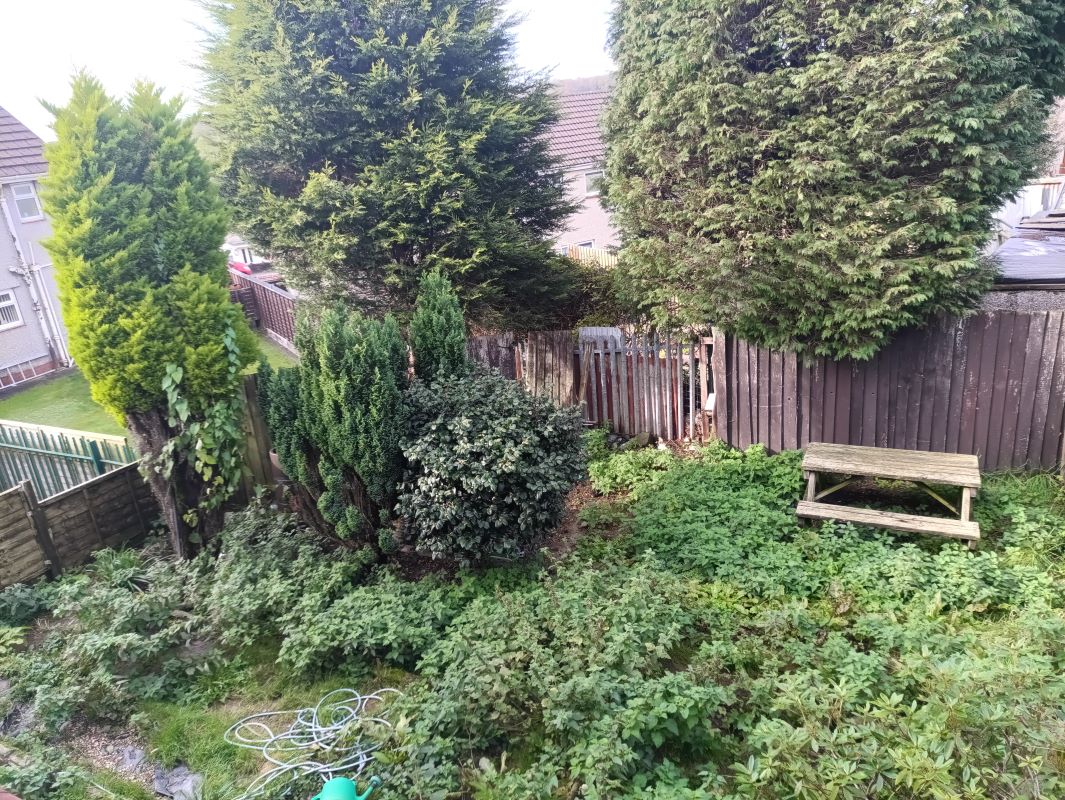 Woodford Road, Blaenymaes, Swansea, West Glamorgan, SA5 5PX