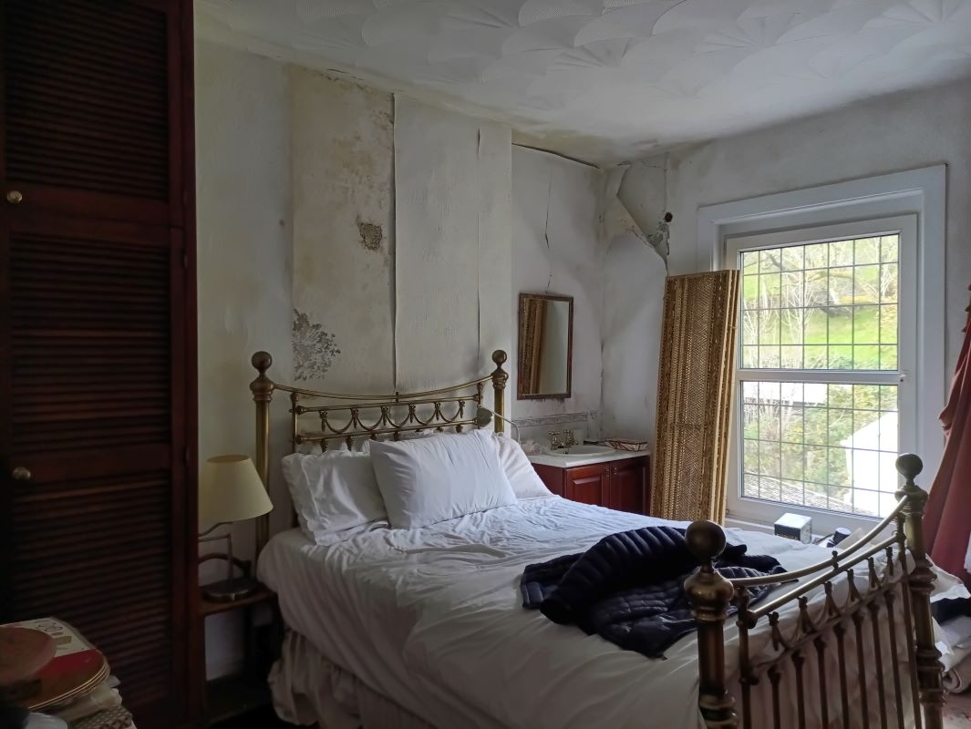 Iscoed, Heol Tawe, Abercrave, Swansea, West Glamorgan, SA9 1XS