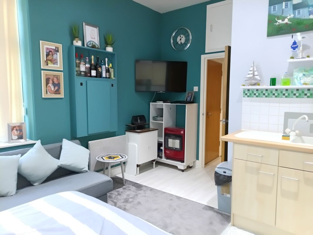 Pembroke Buildings, Cambrian Place, Swansea, West Glamorgan, SA1 1RL