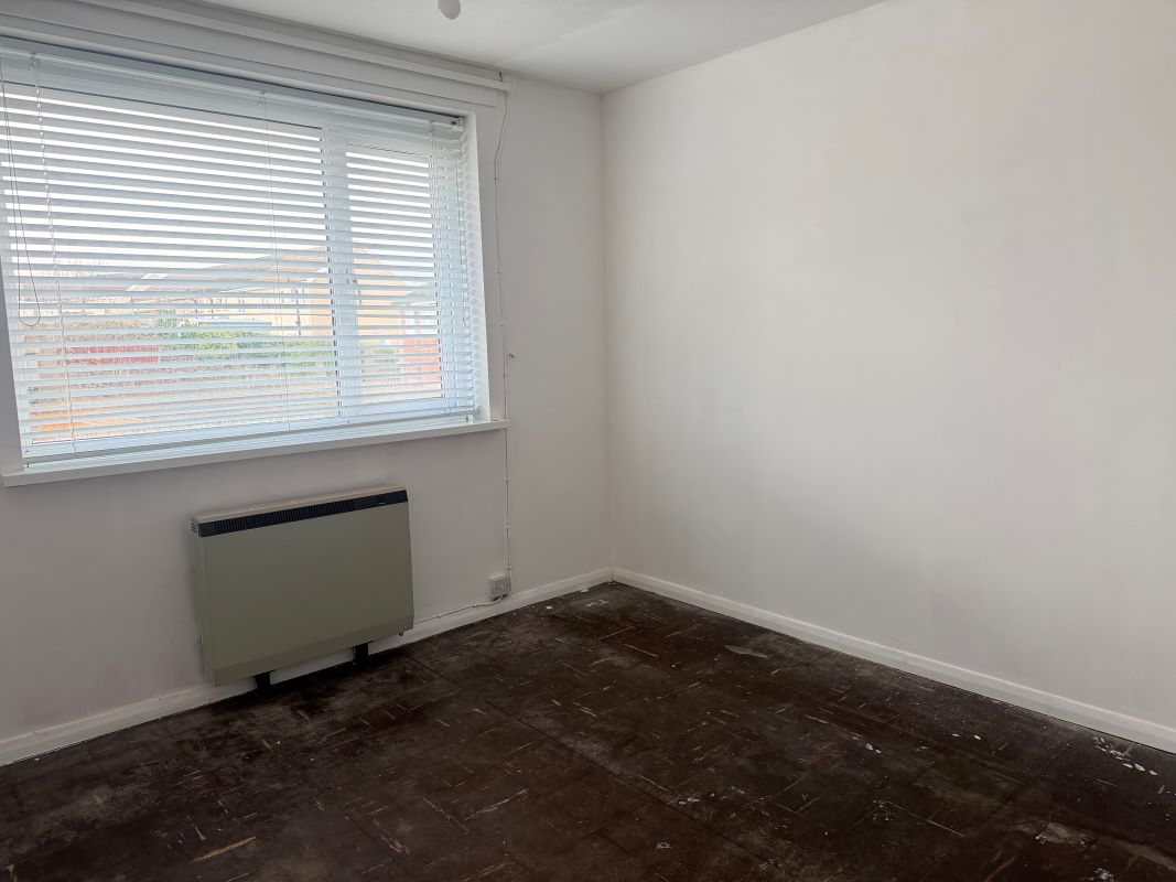 Furze Crescent, Morriston, Swansea, West Glamorgan, SA6 6BP