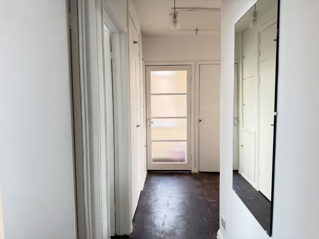 Furze Crescent, Morriston, Swansea, West Glamorgan, SA6 6BP