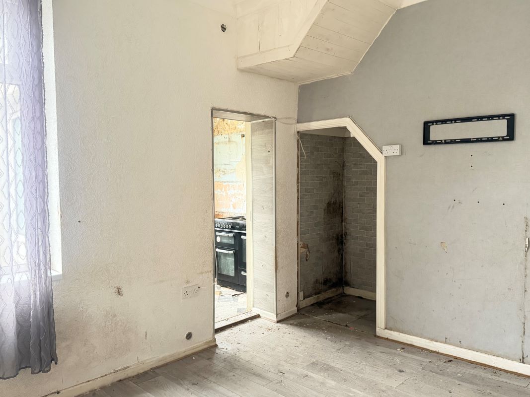 Port Tennant Road, Port Tennant, Swansea, West Glamorgan, SA1 8JU