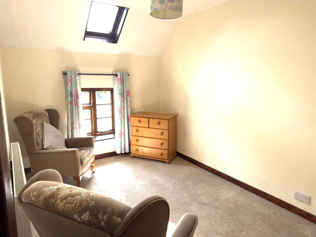 Church Gates Cottage, Parwich, Ashbourne, Derbyshire, DE6 1QL