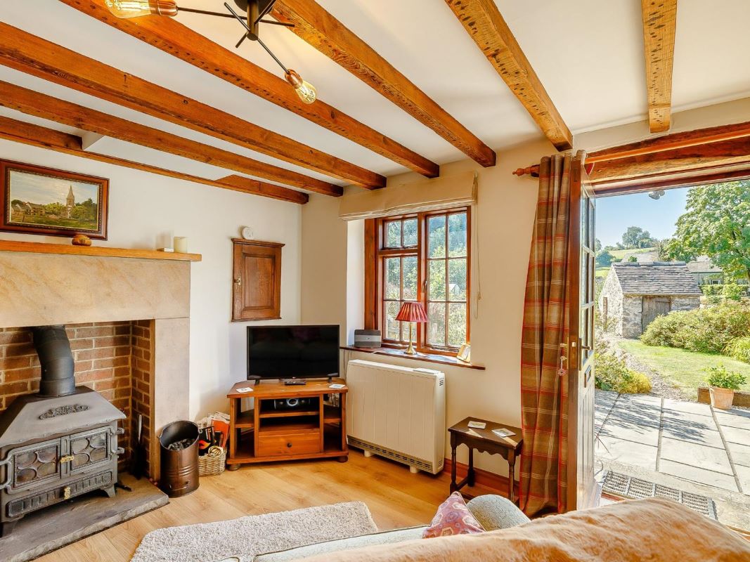 Church Gates Cottage, Parwich, Ashbourne, Derbyshire, DE6 1QL