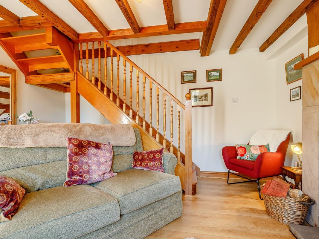 Church Gates Cottage, Parwich, Ashbourne, Derbyshire, DE6 1QL