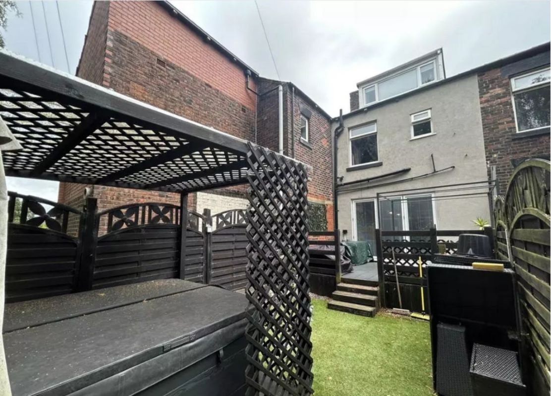 Middleton Road, Chadderton, Oldham, Lancashire, OL9 9SN