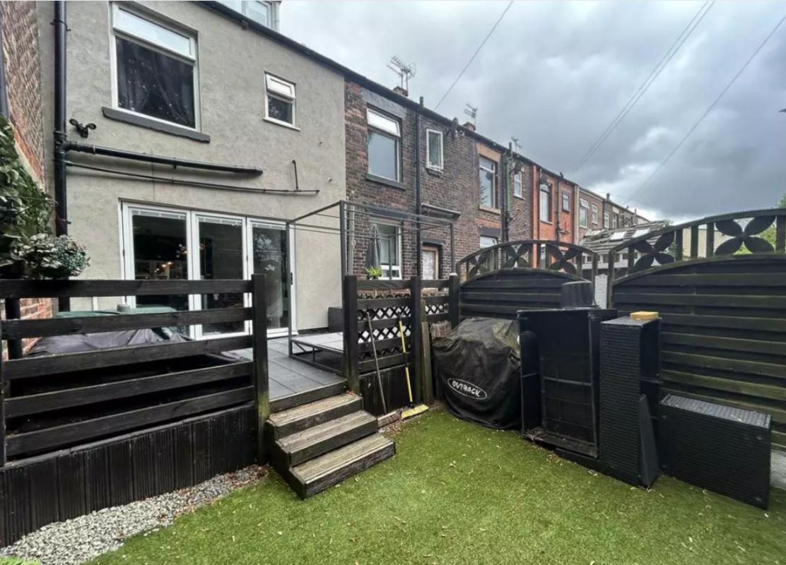 Middleton Road, Chadderton, Oldham, Lancashire, OL9 9SN