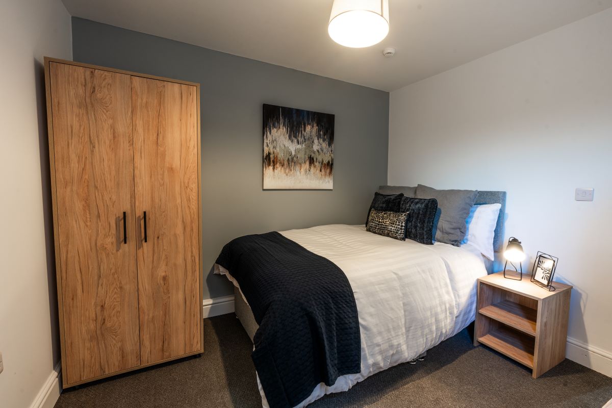 Prescot Road, St Helens, Merseyside, WA10 3UF