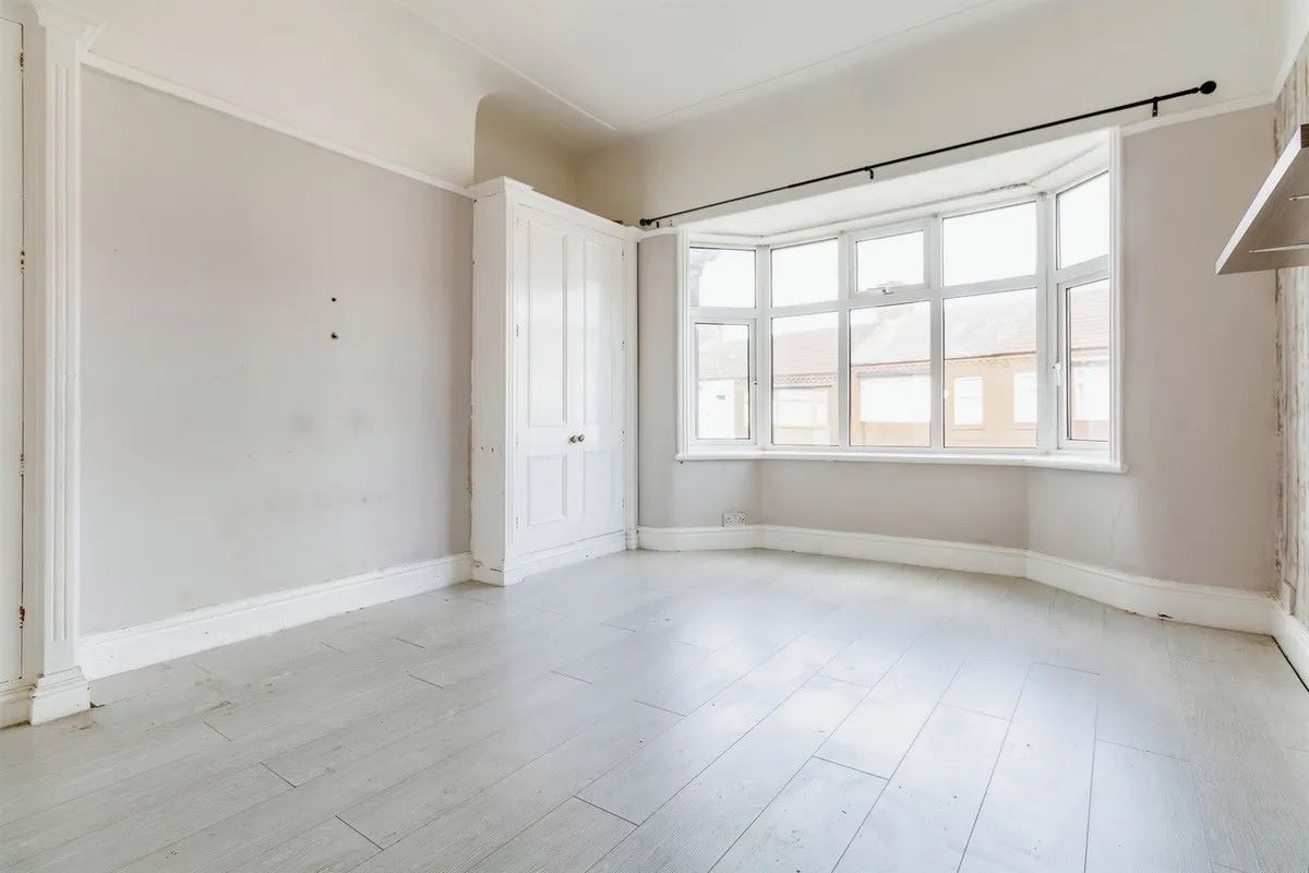 Gorsefield Road, Birkenhead, Merseyside, CH42 9NT