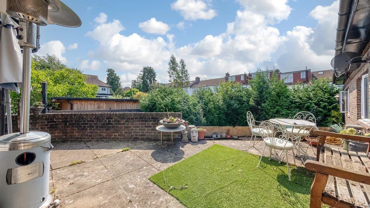 Parker Close, Carshalton, Surrey, SM5 3HF