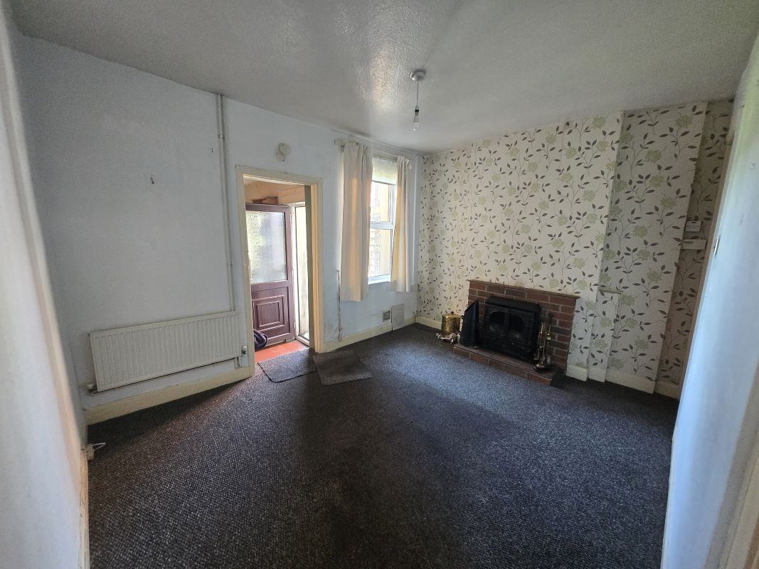 Moira Road, Donisthorpe, Swadlincote, Derbyshire, DE12 7QD