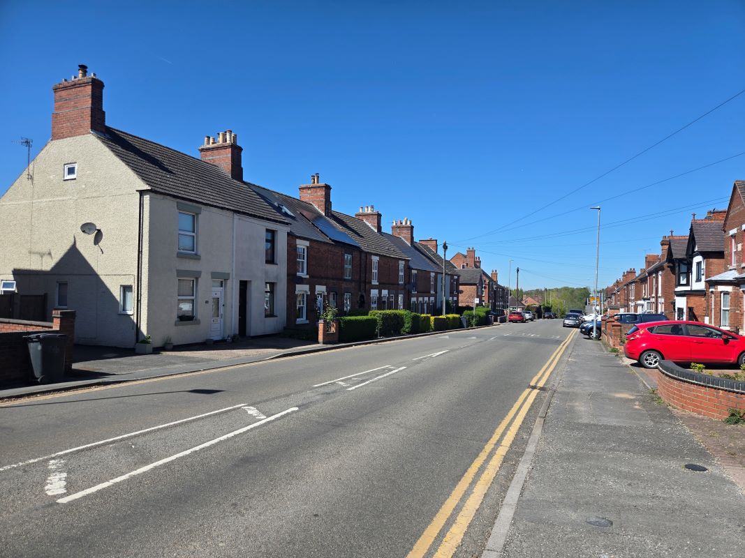 Moira Road, Donisthorpe, Swadlincote, Derbyshire, DE12 7QD