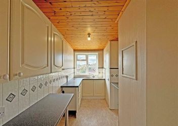 Flat 128, Chace Avenue, Potters Bar, Hertfordshire, EN6 5NP