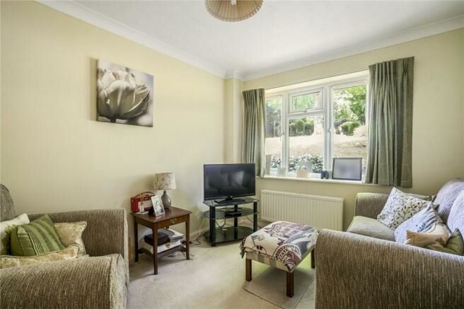 33 Magnolia Dene, Hazlemere, Buckinghamshire, HP15 7QE