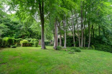 33 Magnolia Dene, Hazlemere, Buckinghamshire, HP15 7QE