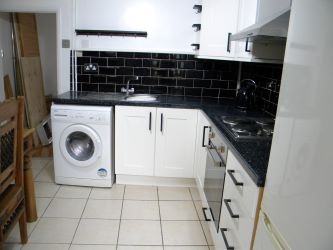 46 Watling Street, Bletchley, Milton Keynes, Buckinghamshire, MK2 2BY