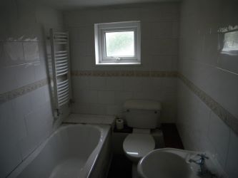 46 Watling Street, Bletchley, Milton Keynes, Buckinghamshire, MK2 2BY