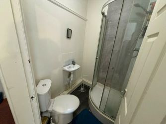 8 Priory Road, Spalding, Lincolnshire, PE11 2XA