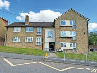 Flat 128, Chace Avenue, Potters Bar, Hertfordshire, EN6 5NP