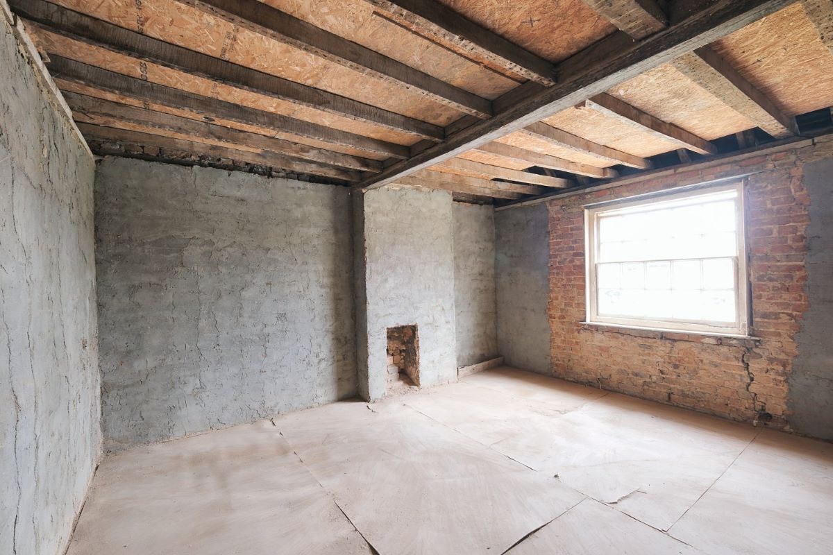 The Crown, 1 The Green, Great Horwood, Milton Keynes, Buckinghamshire, MK17 0RH