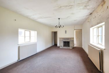 The Crown, 1 The Green, Great Horwood, Milton Keynes, Buckinghamshire, MK17 0RH