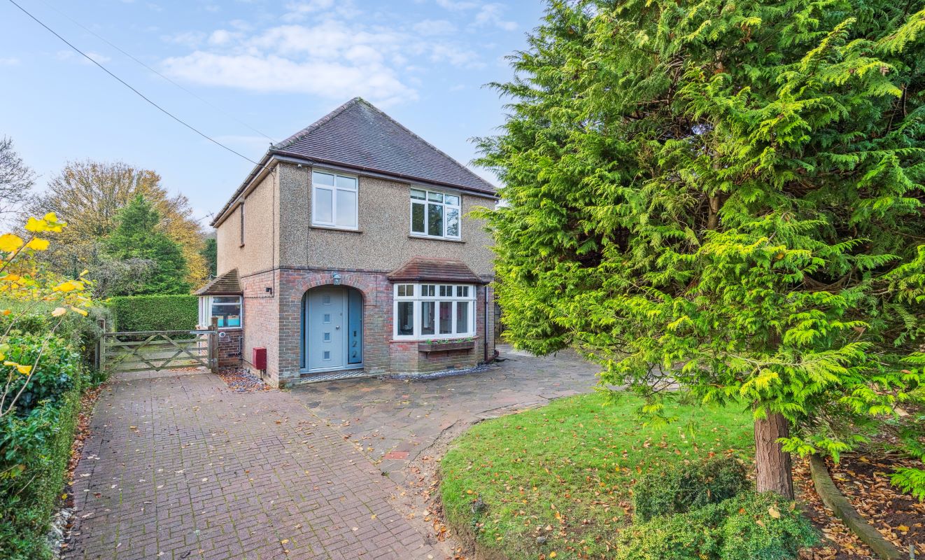 3 Bedroom Detached House