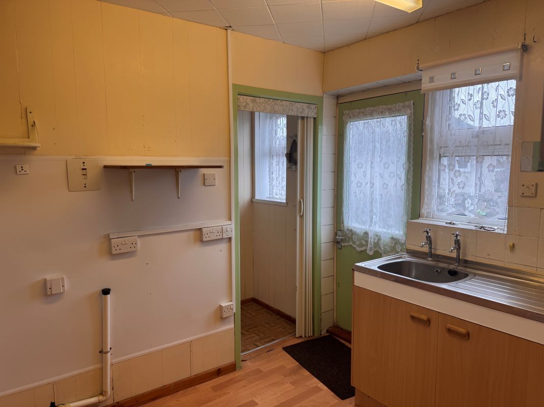 5 Collin Close, Plymouth, Devon, PL5 1QG