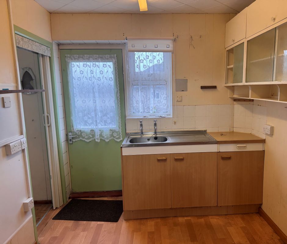 5 Collin Close, Plymouth, Devon, PL5 1QG