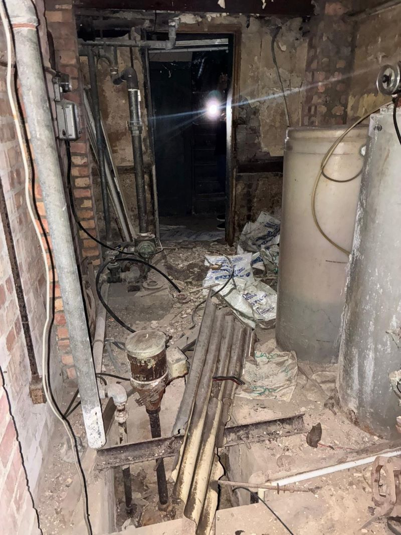 18 Clapham Road, London, SW9 0JG