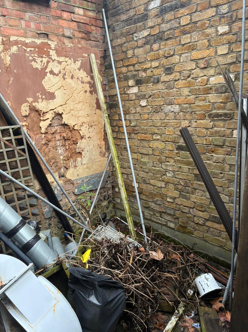 18 Clapham Road, London, SW9 0JG