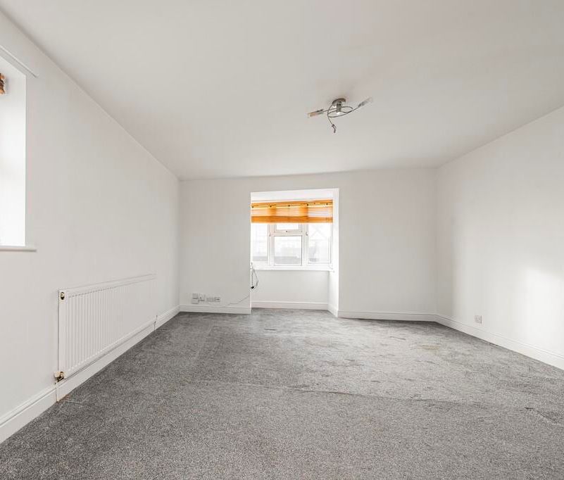 100, 100a, 100b, 100c Pinner Road, Northwood, Middlesex, HA6 1BS