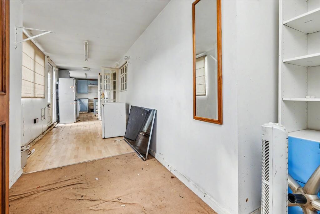 Lot Image