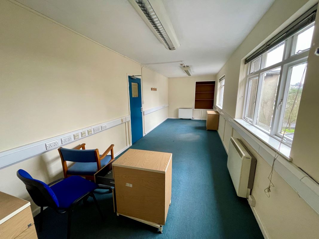 2 Spilman Street, Carmarthen, Carmarthenshire, SA31 1LE