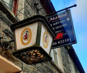 Y Manod, High Street, Blaenau Ffestiniog, Gwynedd, LL41 4DB