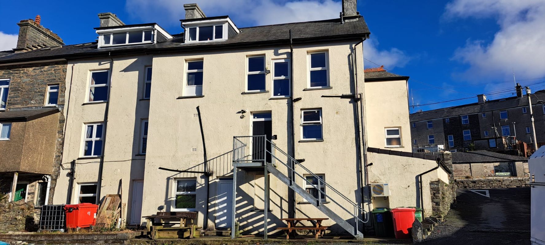 Y Manod, High Street, Blaenau Ffestiniog, Gwynedd, LL41 4DB