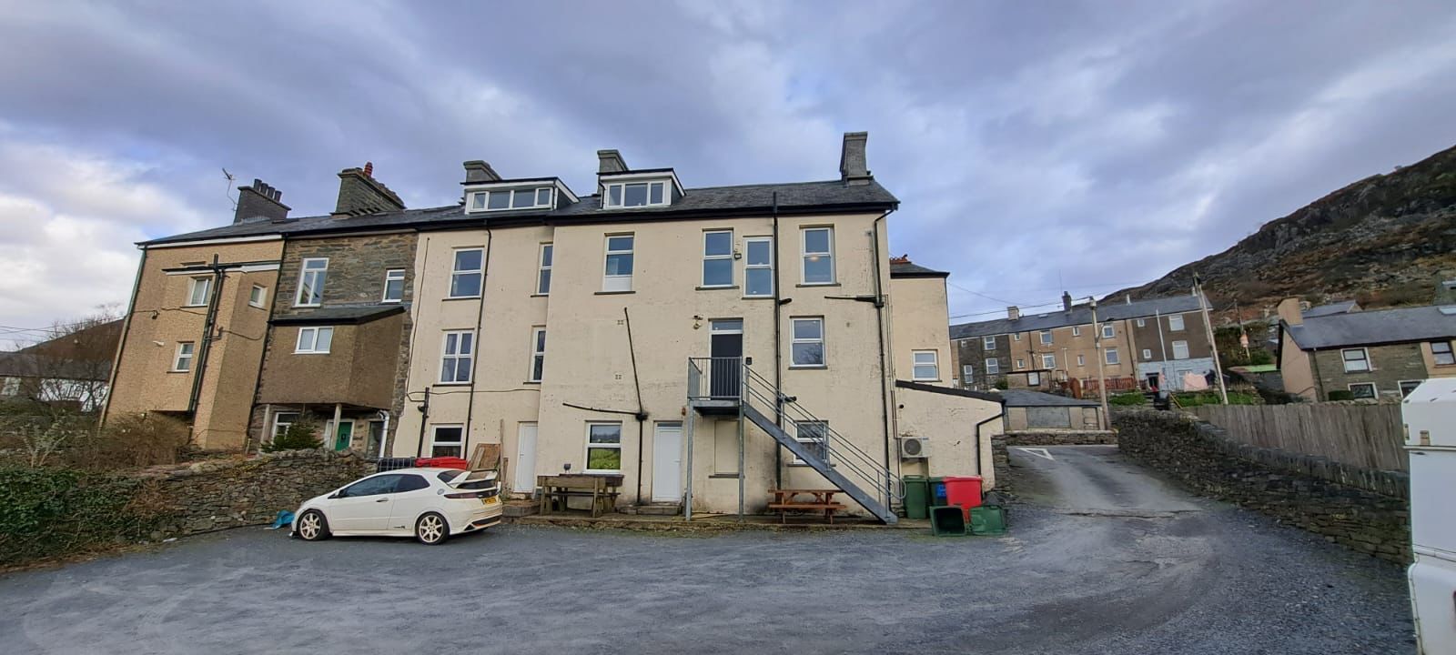 Y Manod, High Street, Blaenau Ffestiniog, Gwynedd, LL41 4DB