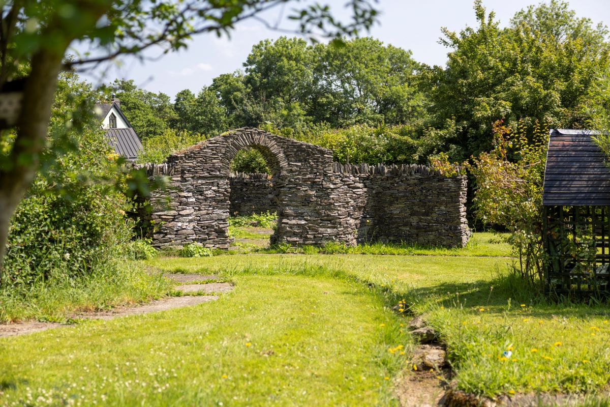 Gorslwyd Farm Sound Healing Retreat Centre, Tanygroes, Cardigan, SA43 2HZ