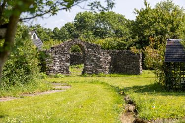 Gorslwyd Farm Sound Healing Retreat Centre, Tanygroes, Cardigan, SA43 2HZ