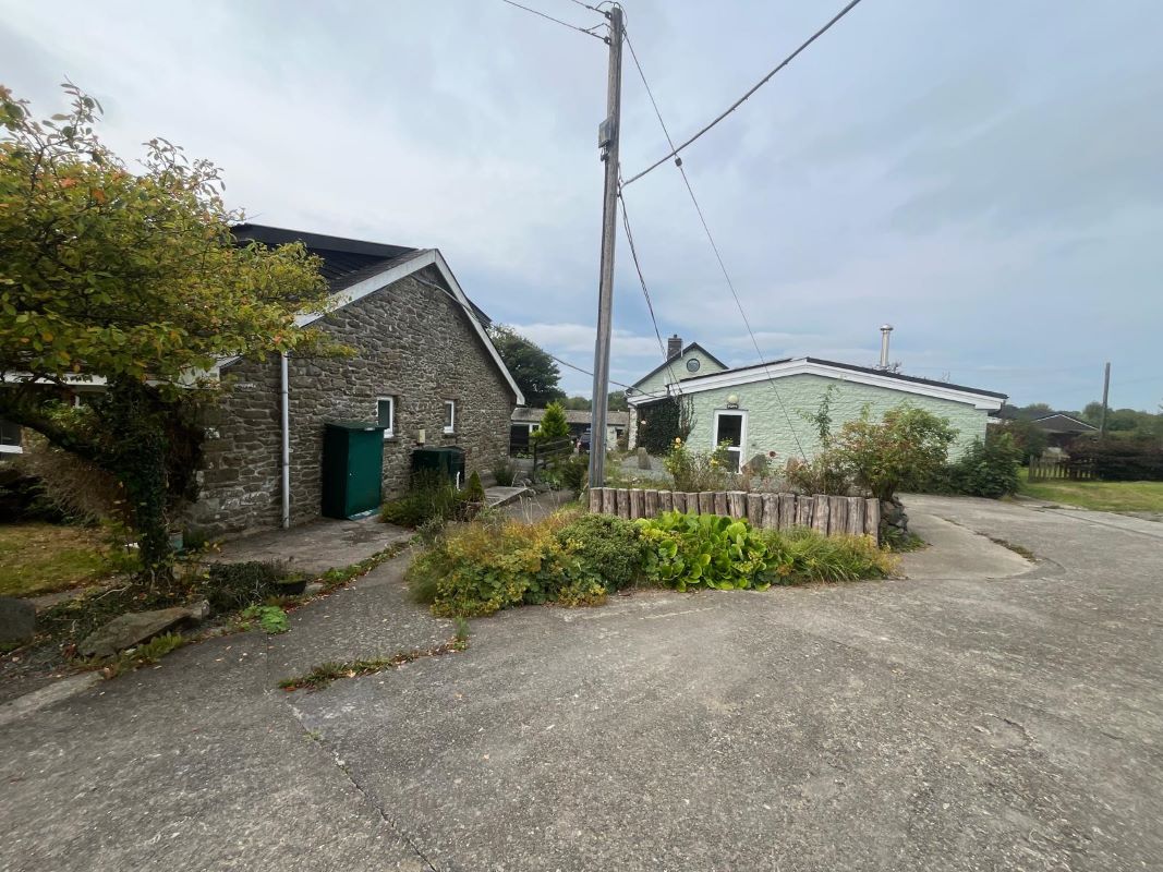 Gorslwyd Farm Sound Healing Retreat Centre, Tanygroes, Cardigan, SA43 2HZ