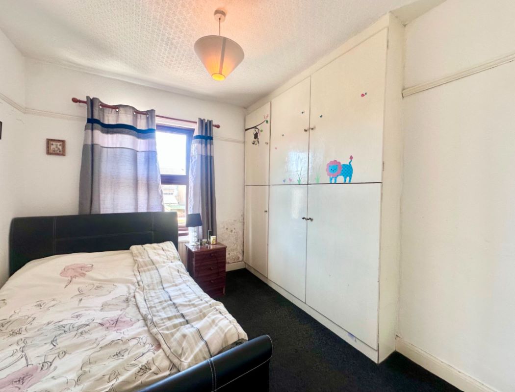 4 Oakwood Place, Port Talbot, SA13 1BB